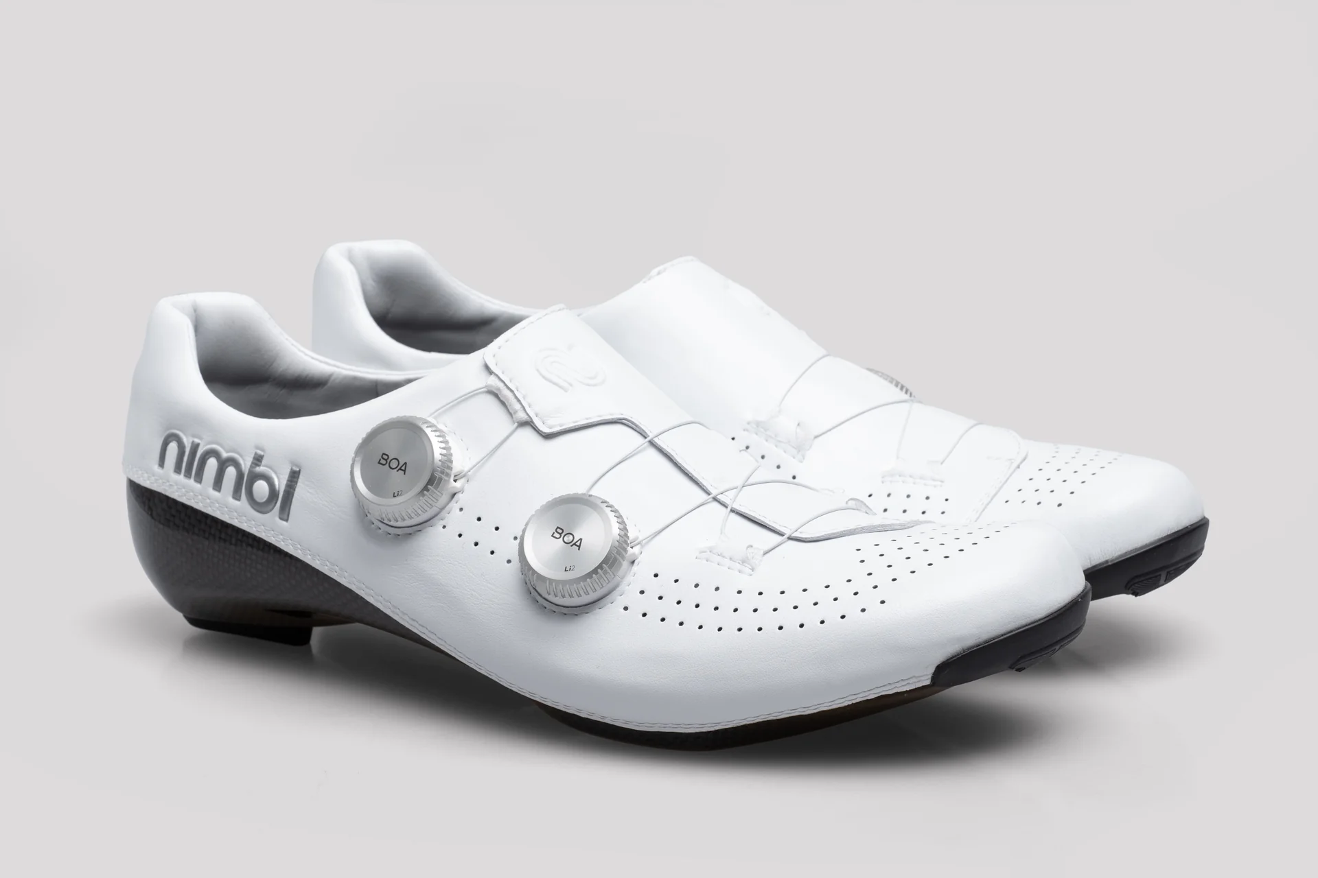 Nimbl exceed ultimate glide white silver bergasports cycling cover cycling shoes