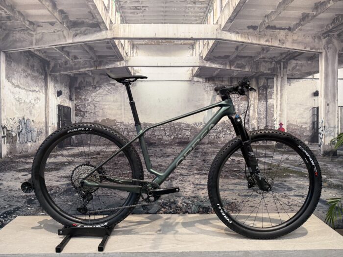 Orbea Alma m20 carbon groot bergasports