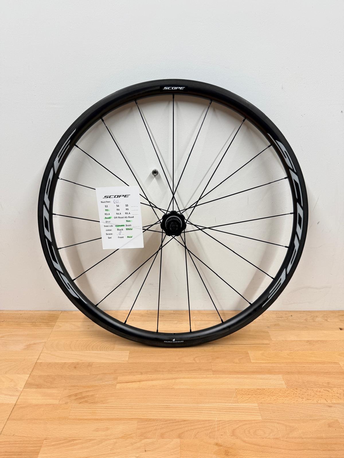 Scope R3 Rear wheel White rimbrake 8/10