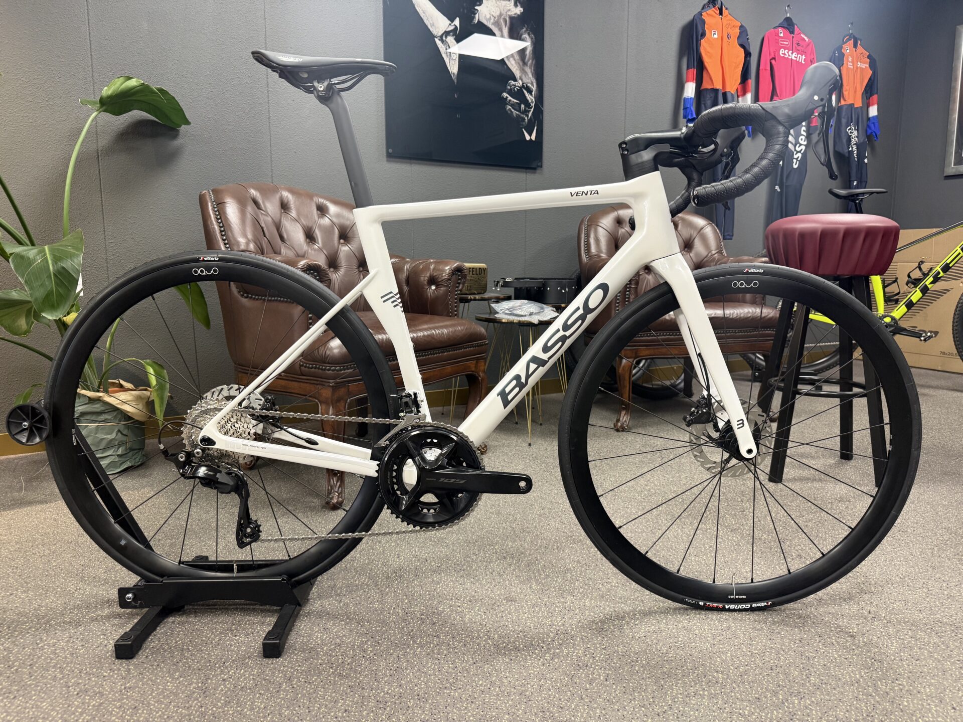 Basso venta r road bike bergasports