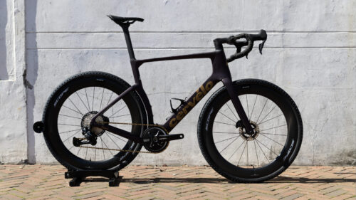 Cervelo Aspero-5 Black currant ltd edtion gravelbike gravelfiets