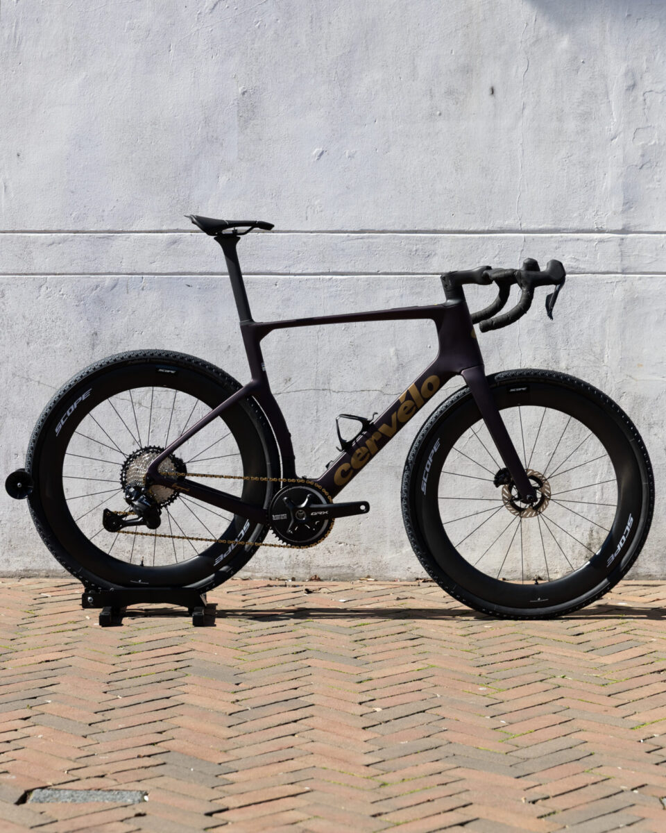 Foto35 Bergasports cervelo dealer aspero 5 black current dedemsvaart